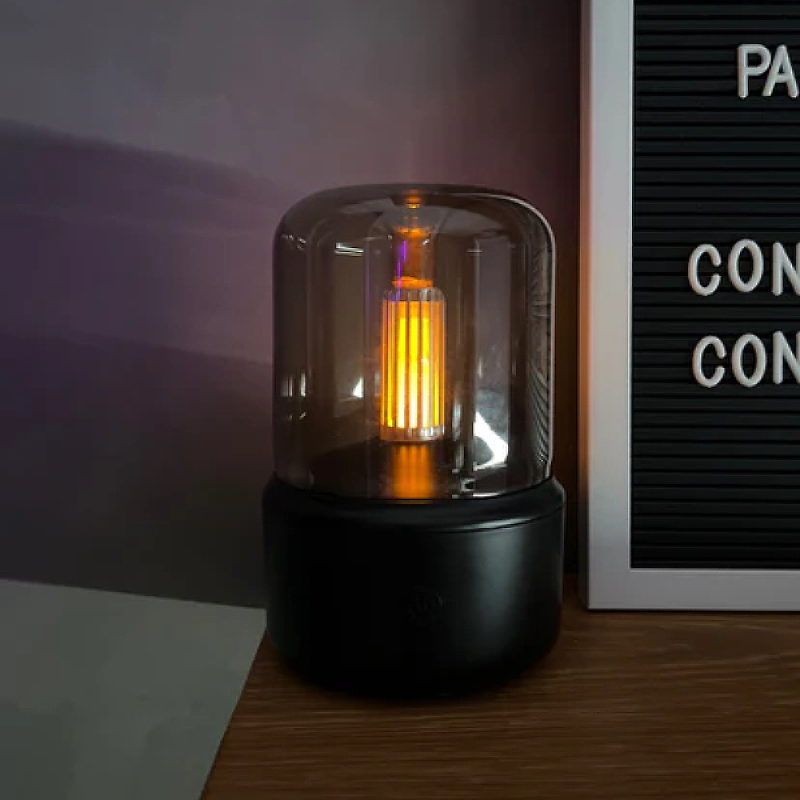 Astrid — Candlelight Diffuser Lamp, Gentle Mist