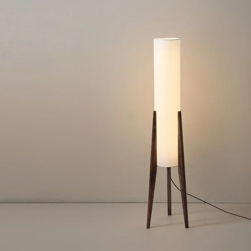 Ayaka — Japanese Floor Lamp, Natural Harmony